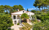 Maison à vendre à Roquefort-les-Pins — Vue parc & jardin — photo 3