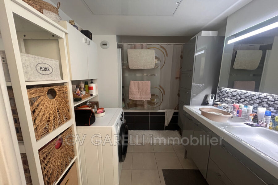 Appartement à vendre à Toulon — Vue sur la ville — photo 8