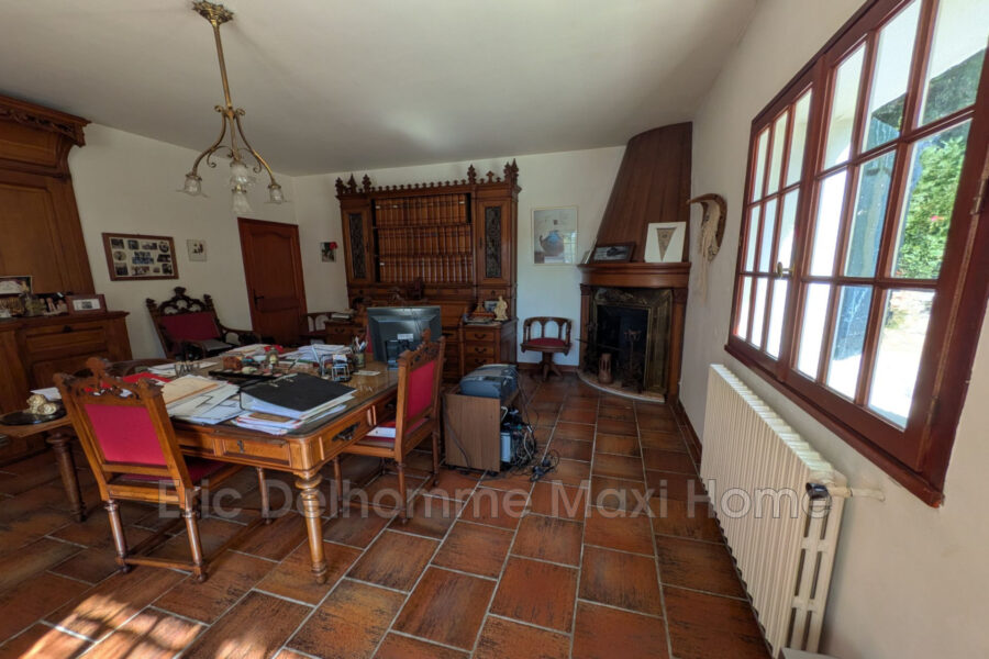 Maison à vendre à La Valette-du-Var — Vue sur la ville — photo 11