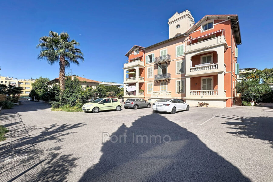 Appartement à vendre à Cagnes-sur-Mer — Vue parc & jardin — photo 2