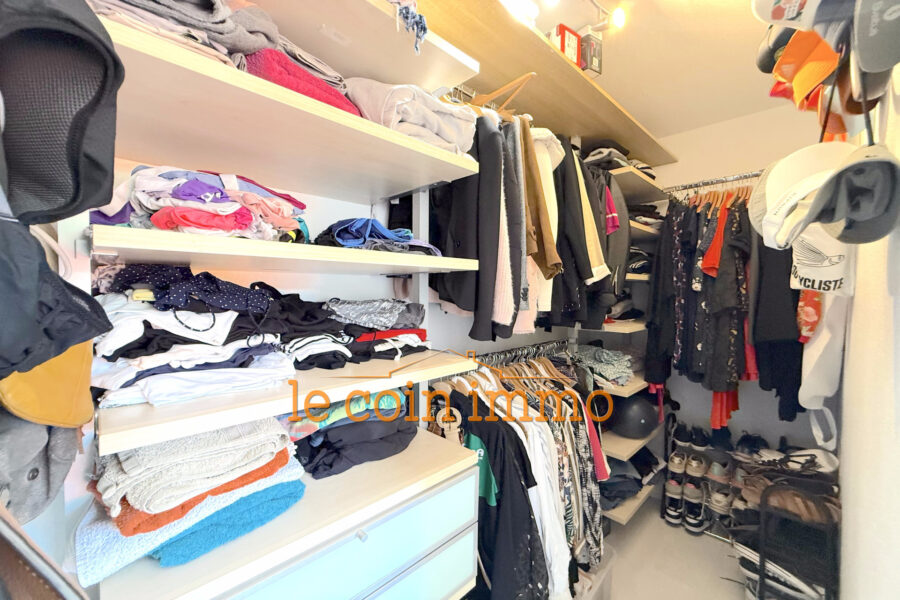 Appartement à vendre à Antibes — Vue parc & jardin — photo 8
