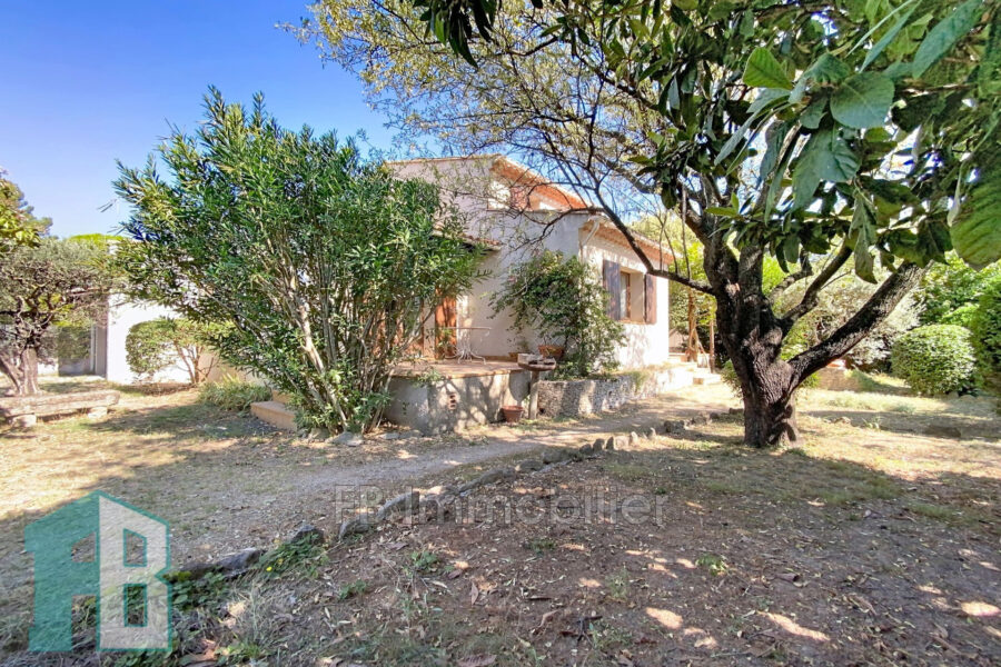 Maison à vendre à Eyguières — Vue parc & jardin — photo 20