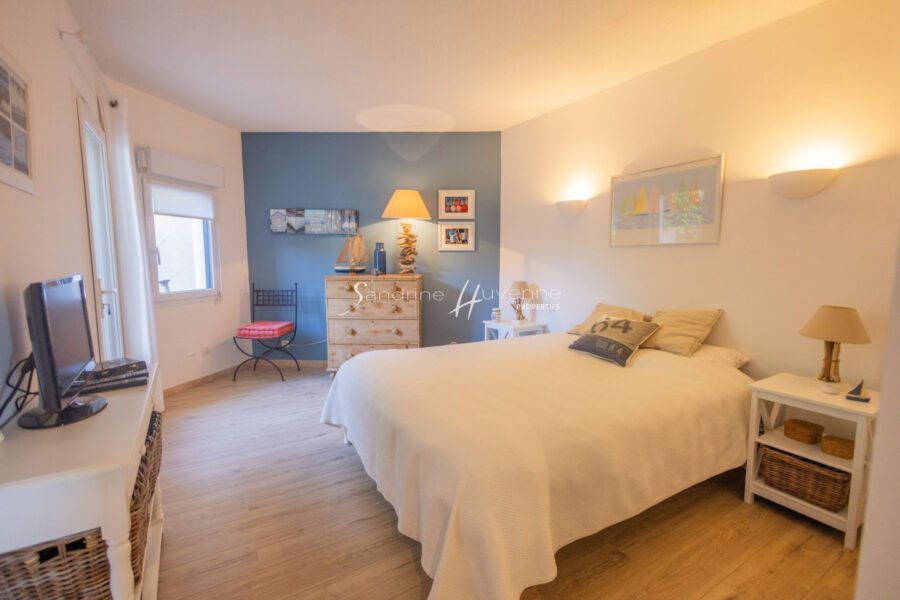 Maison à vendre à La Croix-Valmer — Vue mer — photo 17