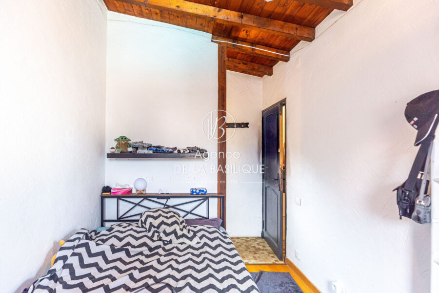 Maison à vendre à Saint-Maximin-la-Sainte-Baume — Vue nature — photo 10