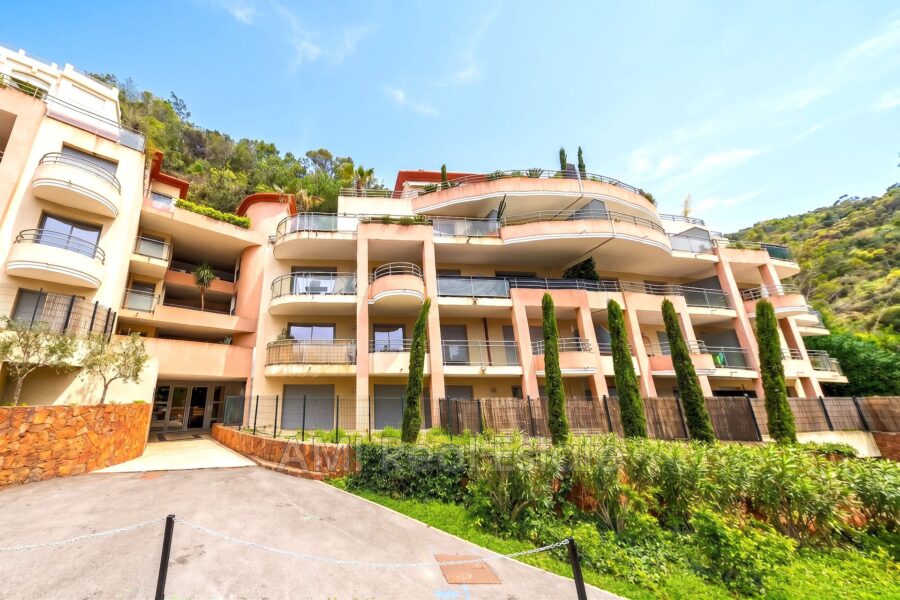Appartement à vendre à Théoule-sur-Mer — Vue mer — photo 2