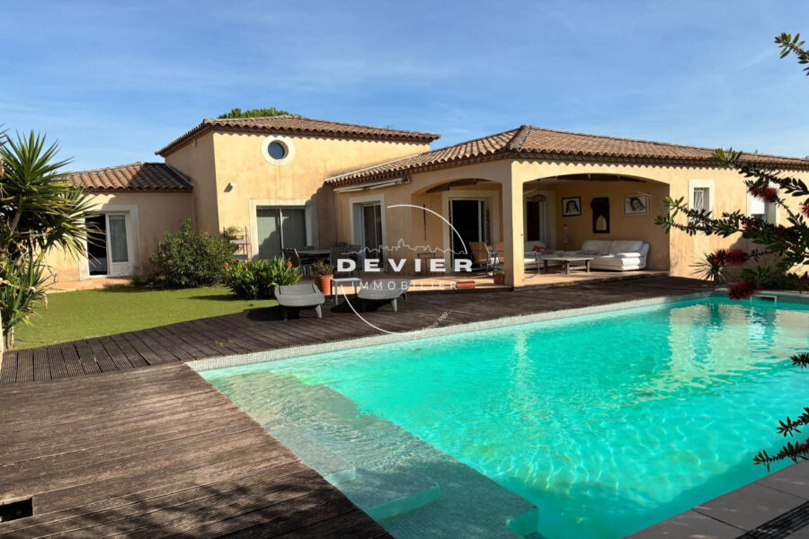 Maison à vendre à Saint-Sériès — Vue parc & jardin — photo 3