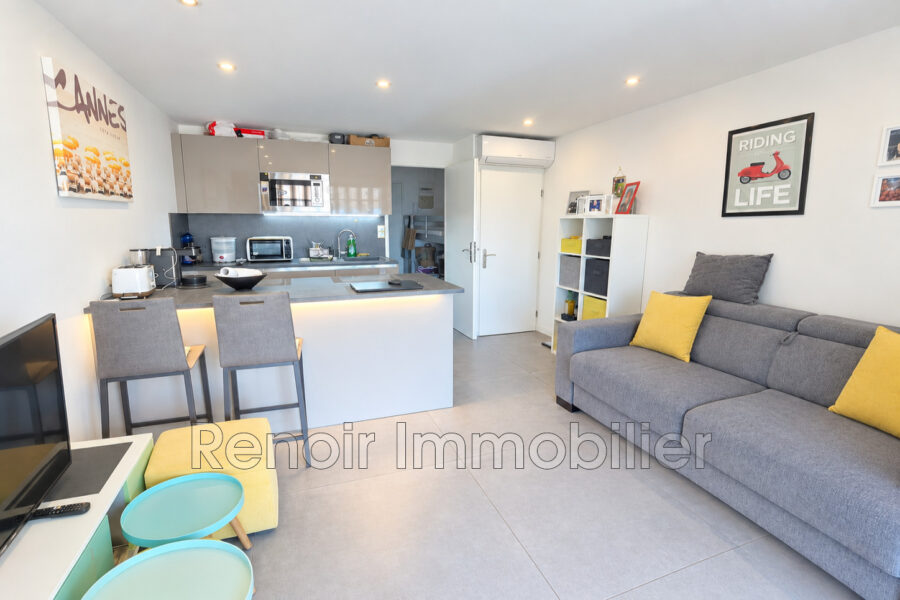 Appartement à vendre à Vallauris — Vue mer — photo 3