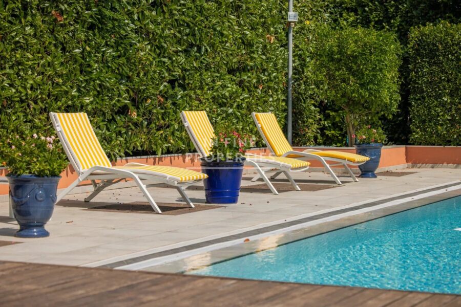 Maison à vendre à Mougins — Vue parc & jardin — photo 6