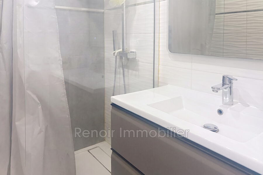 Appartement à vendre à Vallauris — Vue mer — photo 6