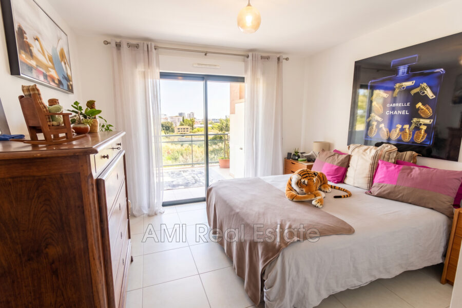 Appartement à vendre à Théoule-sur-Mer — Vue mer — photo 6