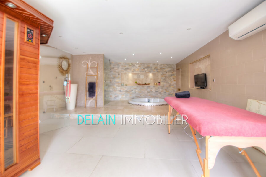 Maison à vendre à Cagnes-sur-Mer — Vue mer — photo 11