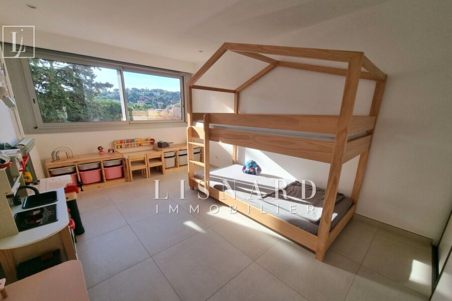 Appartement à vendre à Vallauris — Vue nature — photo 7