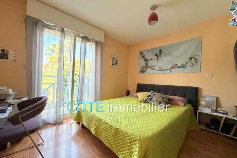 Appartement à vendre à Antibes — Vue parc & jardin — photo 5