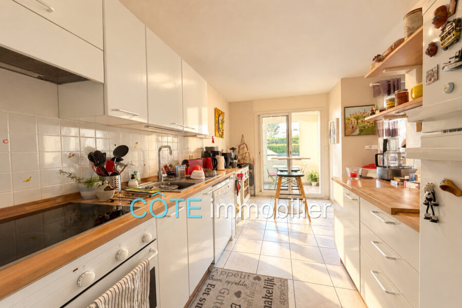 Appartement à vendre à Antibes — Vue parc & jardin — photo 4