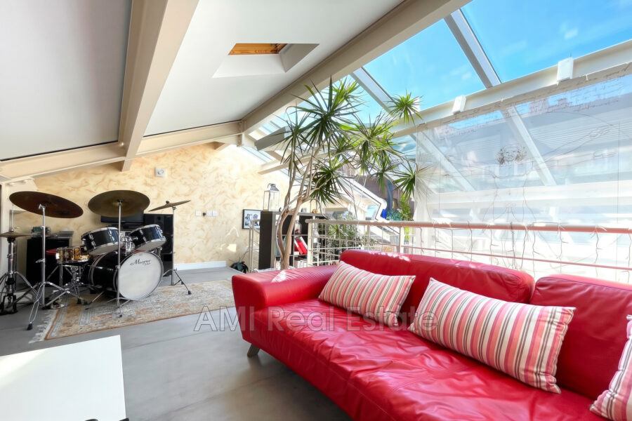 Appartement à vendre à Nice — Vue sur la ville — photo 9