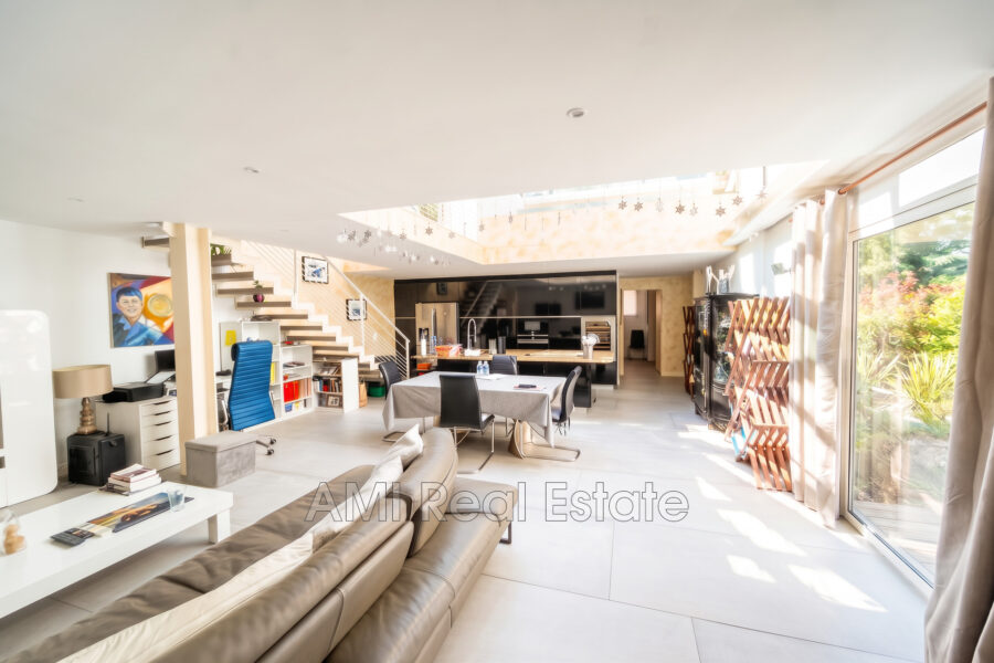 Appartement à vendre à Nice — Vue sur la ville — photo 3