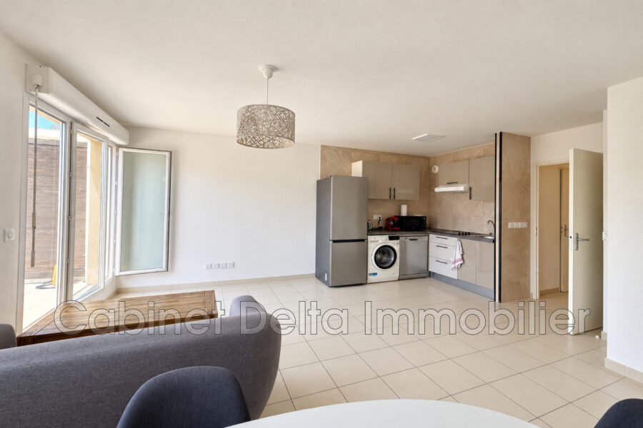 Appartement à louer à La Seyne-sur-Mer — Vue sur la ville — photo 2