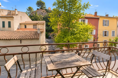 Appartement à vendre à Simiane-collongue