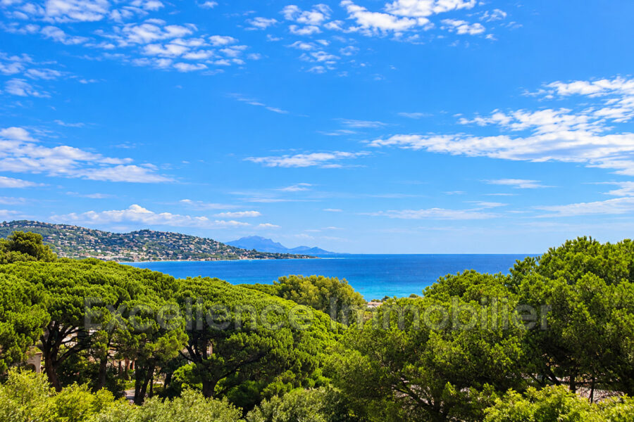Maison à vendre à Sainte-Maxime — Vue mer — photo 2