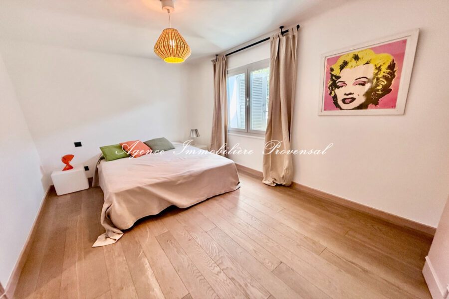 Maison à vendre à Grimaud — Vue mer — photo 17