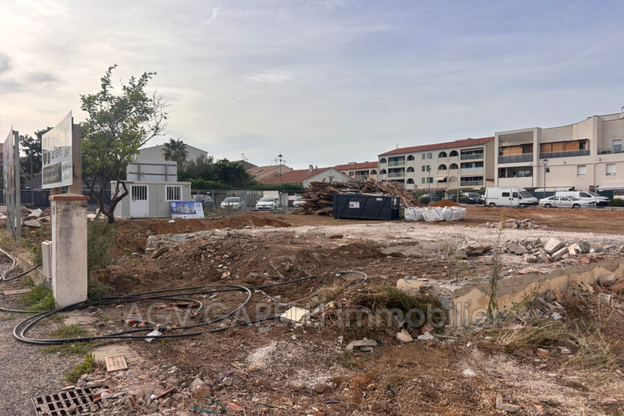 Appartement à vendre à La Londe-les-Maures — Vue sur la ville — photo 4