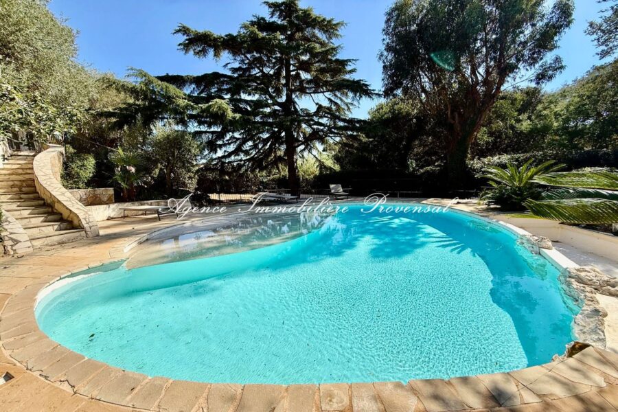 Maison à vendre à Grimaud — Vue mer — photo 4