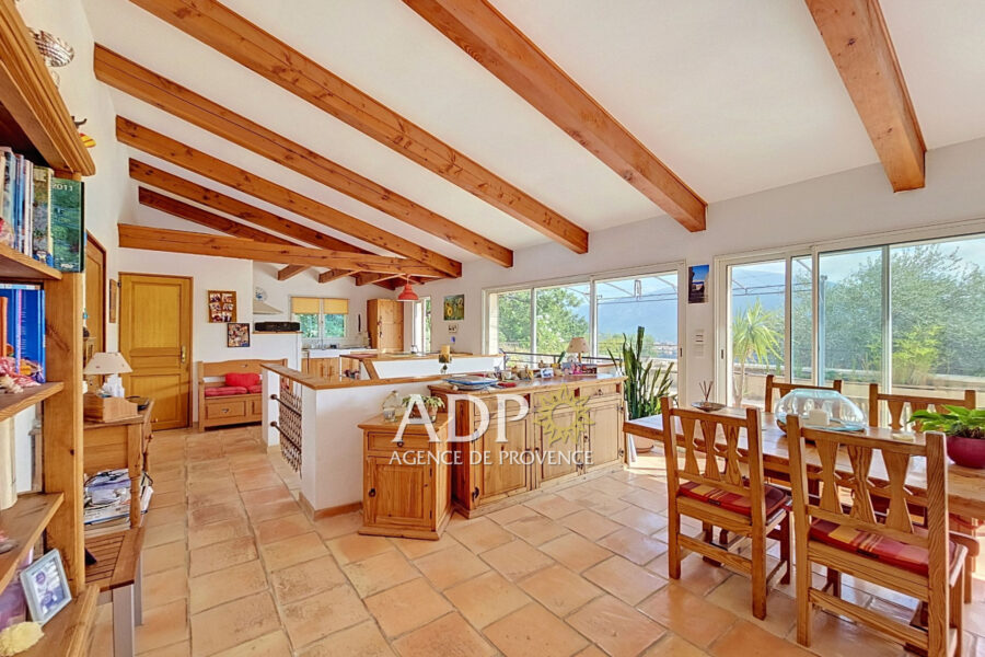 Maison à vendre à Le Bar-sur-Loup — Vue montagne — photo 13