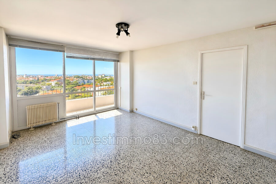 Appartement à vendre à Marseille 9e arrondissement — Vue sur la ville — photo 2