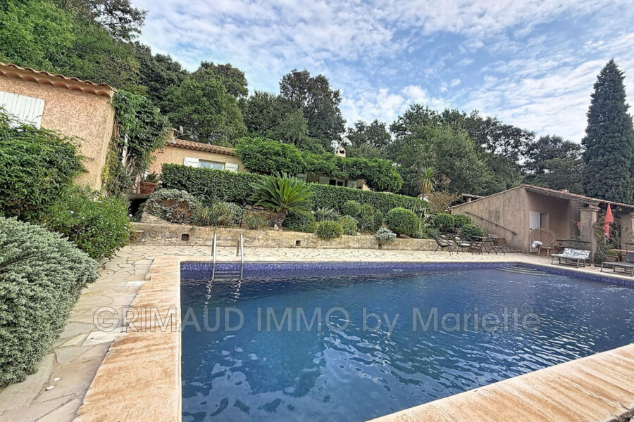 Maison à vendre à La Garde-Freinet — Vue dégagée — photo 2