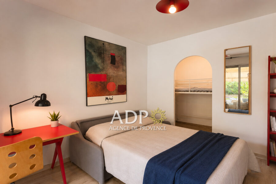 Appartement à louer à Antibes — Vue parc & jardin — photo 5