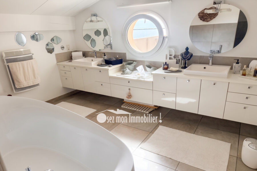 Maison à vendre à Gruissan — Vue mer — photo 12