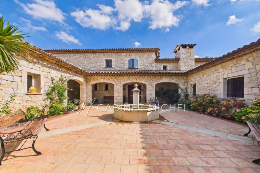 Maison à vendre à Le Rouret — Vue mer — photo 5