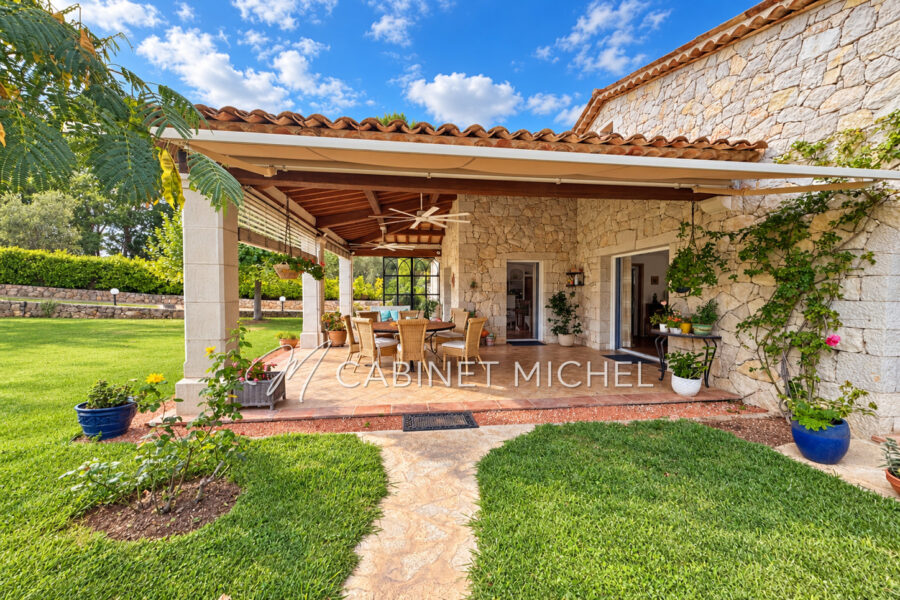 Maison à vendre à Le Rouret — Vue mer — photo 8