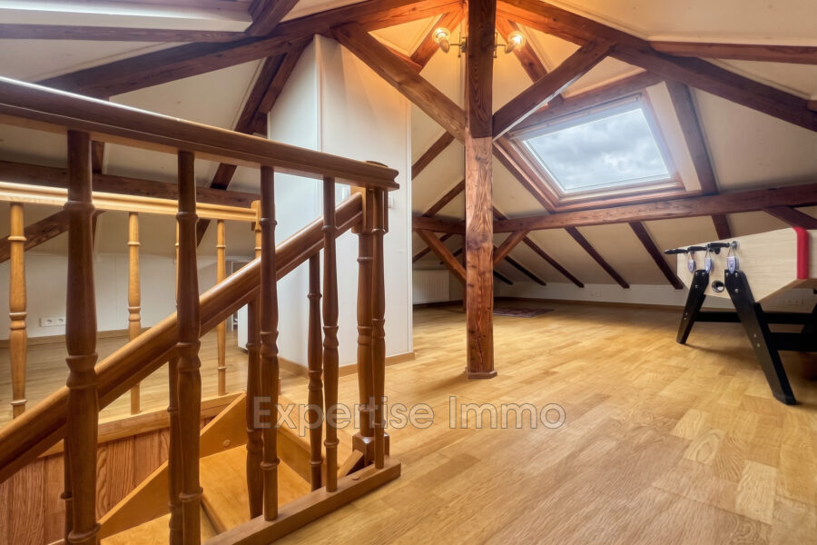 Maison à vendre à Colmar — Vue sur la ville — photo 14