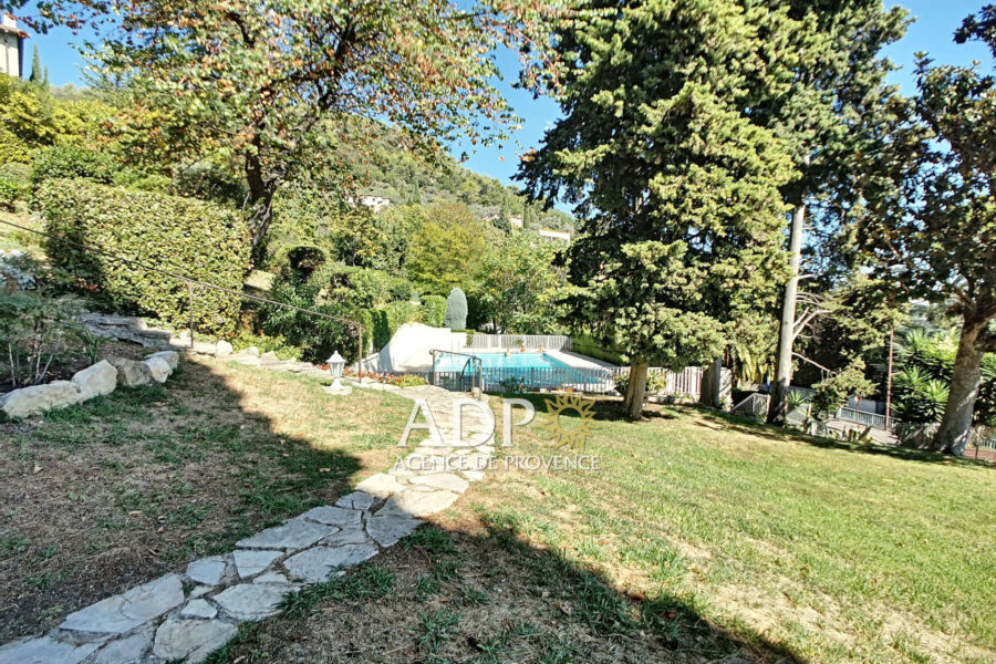Appartement à vendre à Grasse — Vue parc & jardin — photo 13