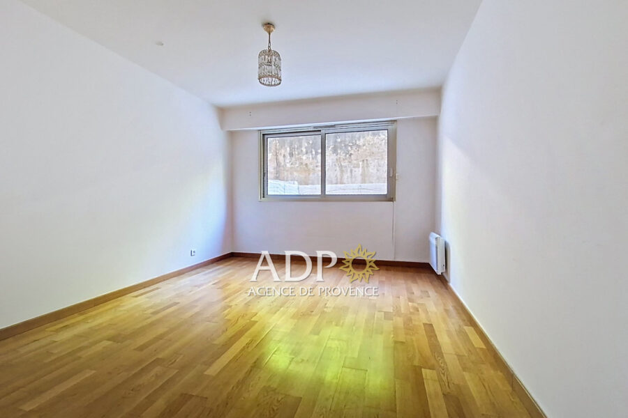 Appartement à vendre à Grasse — Vue parc & jardin — photo 15