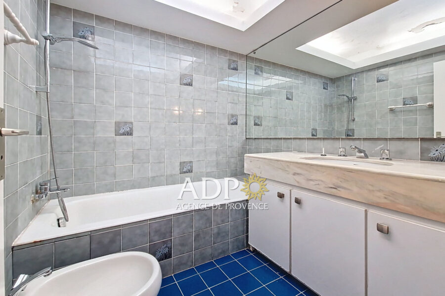 Appartement à vendre à Grasse — Vue parc & jardin — photo 17