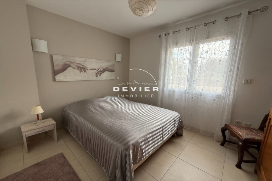Maison à vendre à Saint-Sériès — Vue parc & jardin — photo 9