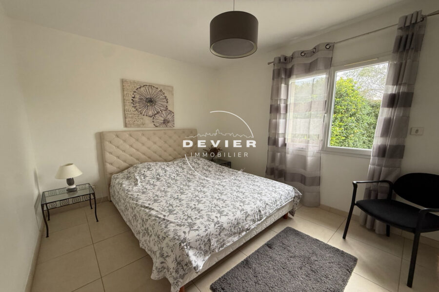 Maison à vendre à Saint-Sériès — Vue parc & jardin — photo 10