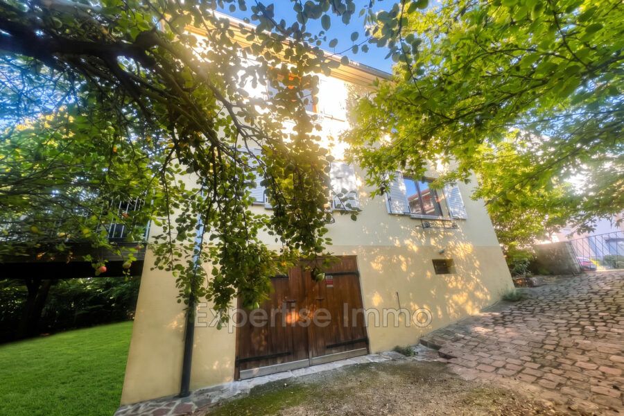 Maison à vendre à Colmar — Vue sur la ville — photo 11