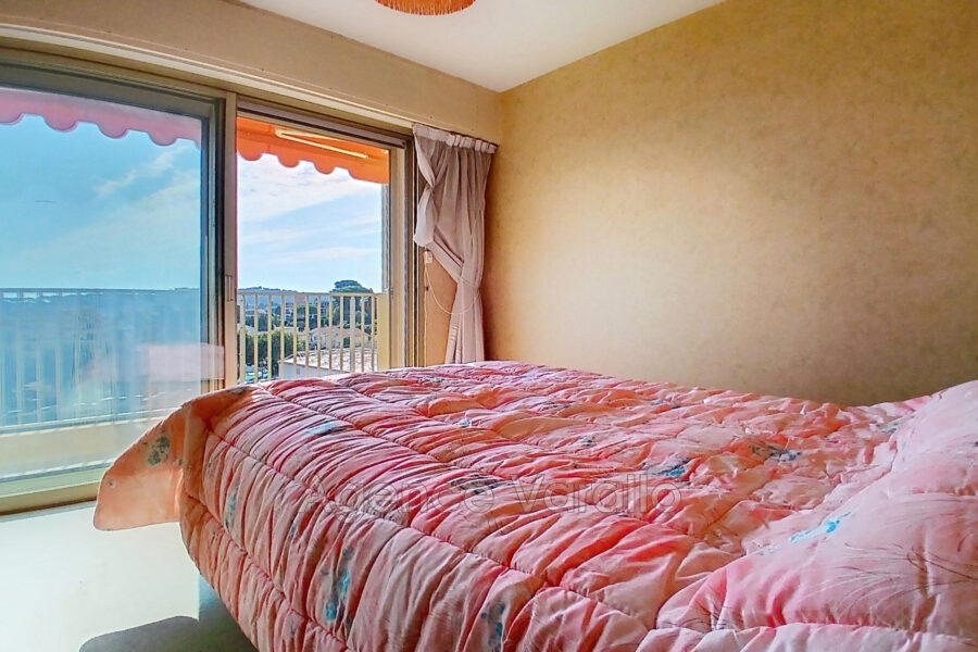 Appartement à vendre à Antibes — Vue mer — photo 9