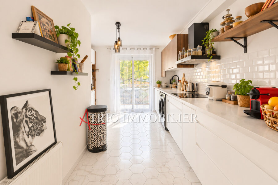 Appartement à vendre à Saint-Laurent-du-Var — Vue mer — photo 5