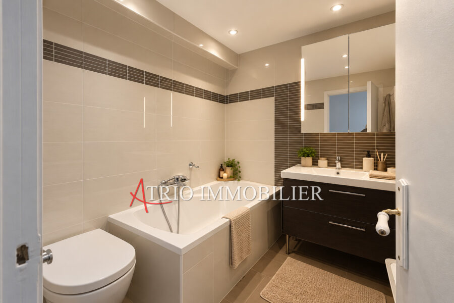 Appartement à vendre à Saint-Laurent-du-Var — Vue mer — photo 9
