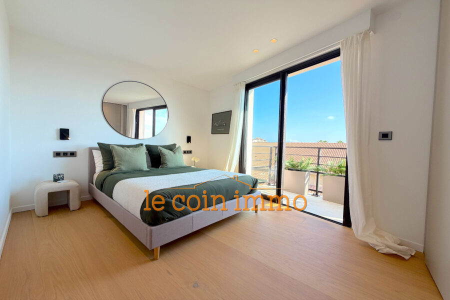 Appartement à vendre à Antibes — Vue mer — photo 13
