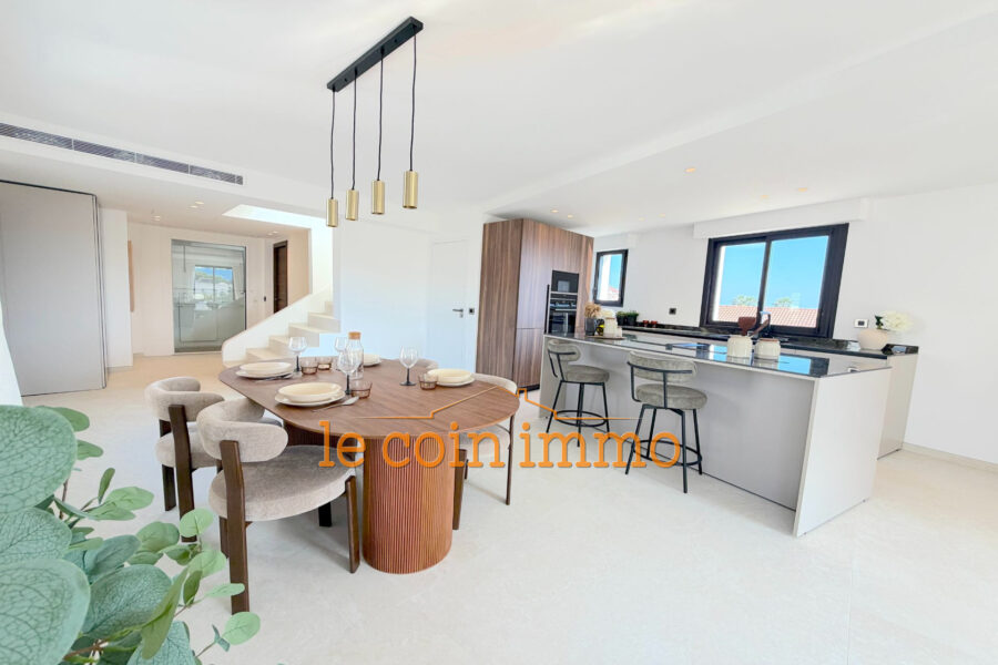 Appartement à vendre à Antibes — Vue mer — photo 5
