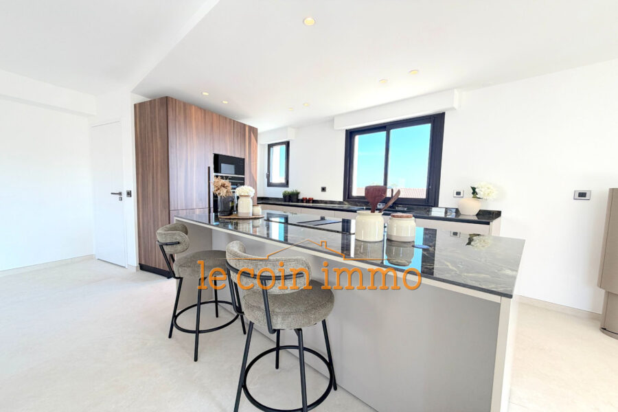 Appartement à vendre à Antibes — Vue mer — photo 6