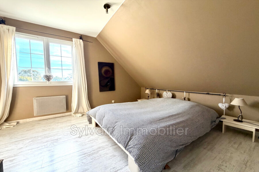 Maison à vendre à Thieuloy-Saint-Antoine — Vue parc & jardin — photo 9