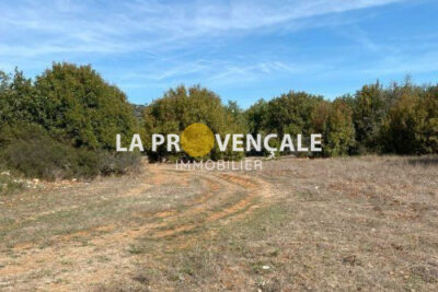 Terrain à vendre à Rians