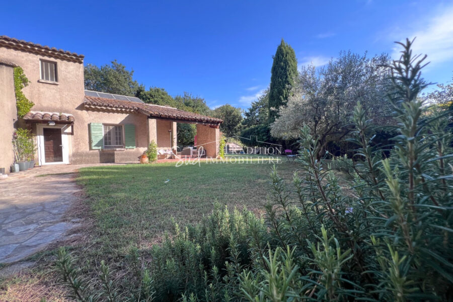 Maison à vendre à Maussane-les-Alpilles — Vue parc & jardin — photo 3