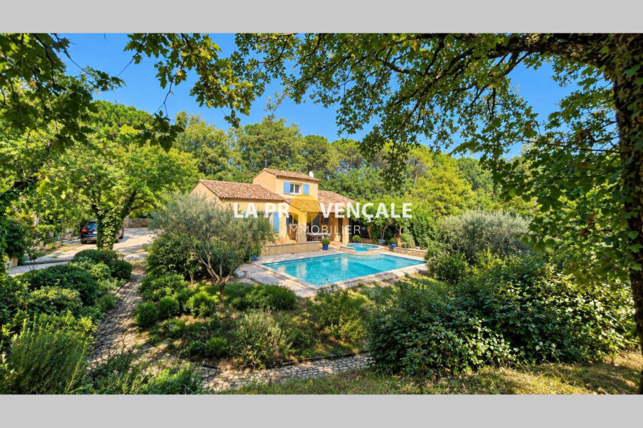 Maison à vendre à Saint-Maximin — Vue nature — photo 3